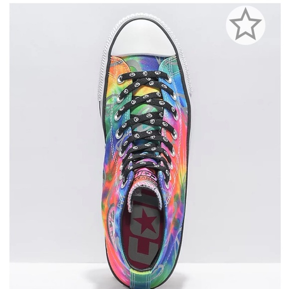 Converse Chuck Taylor Tie Dye NIB - Picture 2 of 5